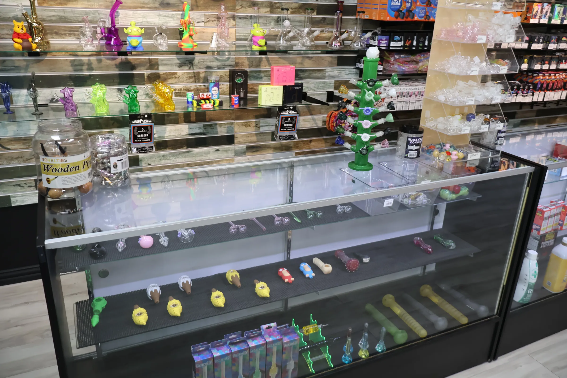 Glass & Pipes